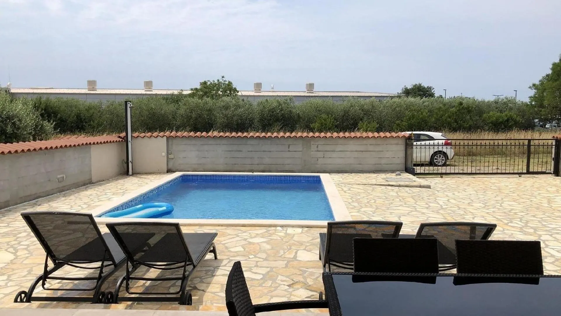 Ferienhaus In Medulin Mit Grosser Terrasse